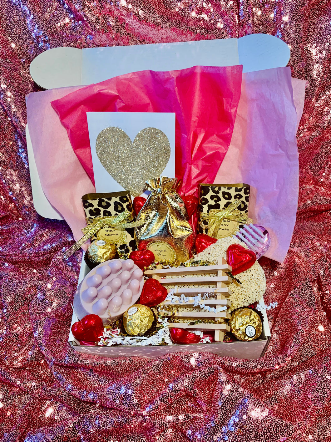 VLove #1 Gift Box