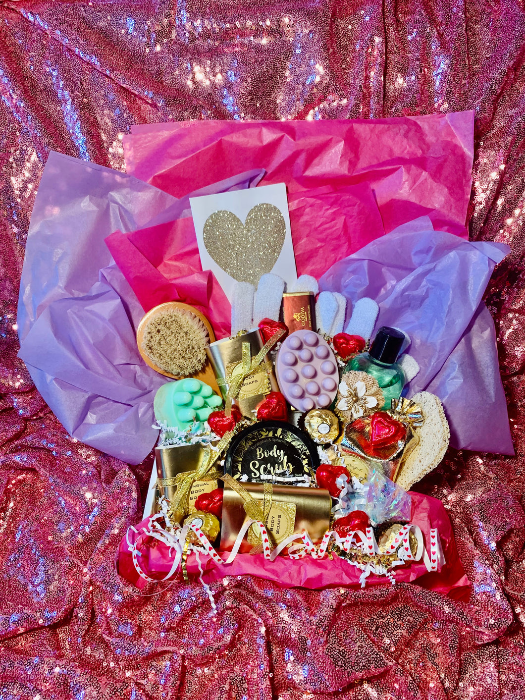 VLOVE #2 Gift Box